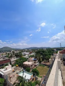 HOTEL VIJAYANAGARA KINGS COURT - Image 2
