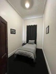 Junee Hotel - Image 2