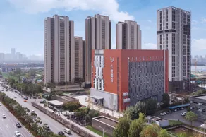 Jinuo Hotel - Image 5