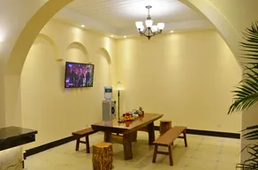 Fengyue Boutique Hotel - Image 3