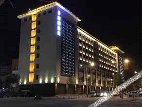 Kumho  Hotel - Image 3