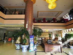 Danfeng Hotel - Image 2