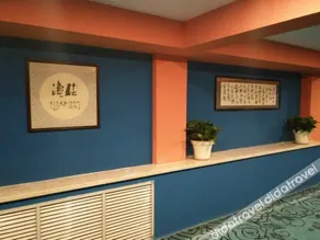 Traders Hotel - Image 2