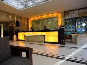Yiya Sunshine Hotel (Kunming Convention and Exhibition Center Railway Station South Square) - Image 2