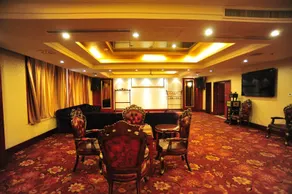 Fuyang Taihe Madison Hotel - Image 3