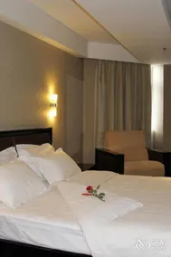 International Trade Hotel - Image 4