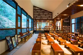 Zizai Pingjiang Wild Luxury Resort - Image 3