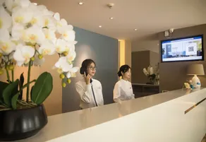 Home Inn UP Huayi Collection Hotel (Handan Wei Bus Station) - Image 4