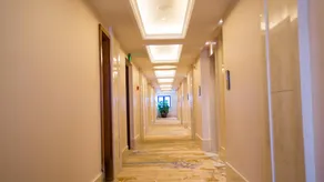 Longyou International Grand Hotel - Image 2