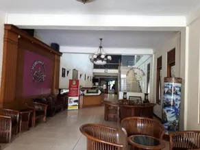 Semeru Park Hotel - Image 1