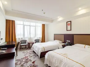 Avis International Hotel - Image 4