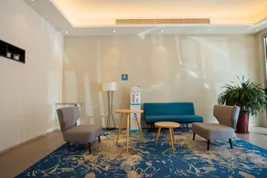Huaxi Business Hotel (Industrial University Branch) - Image 4