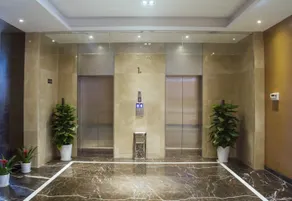 Four Seasons Green Ivy Hotel (Ningbo Railway Station Engineering College Cuibai Branch) - Image 2