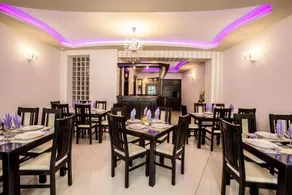 Extravagance Hotel - Image 5
