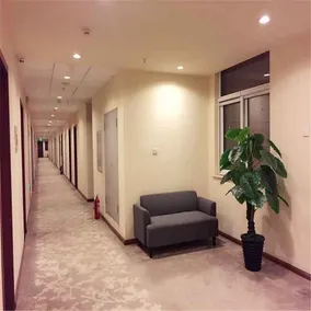 Yushe Business Hotel (Xinhua East Road Auchan Branch) - Image 3