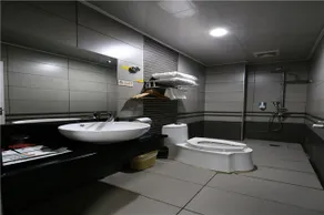 365 Chain Hotel (Meizhou Jiangnan) - Image 4
