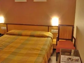 Sukh Hotel - Image 5