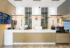 Weiting Hotel (Shanghai Xujiahui Stadium Metro Station Branch) - Image 2