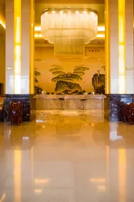 Riverside Hotel - Image 4