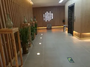 YIHE JINGPIN HOTEL - Image 5