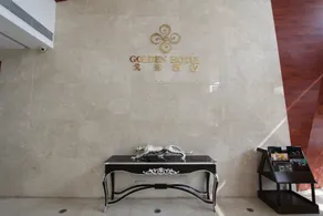 Golden Hotel - Image 2