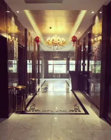 Golden Unicorn Hotel - Image 2