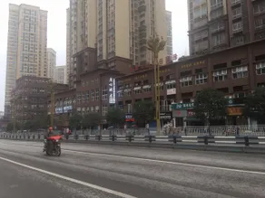 Yuexin Hotel (Lingshui Hongfan) - Image 3