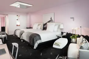 Luxury Apt in the Heart of Brickell on 44th Floor - Image 4