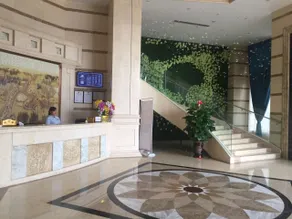 Comfort Hotel - Image 5