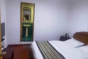 Shanghai Youbai Hotel - Image 4