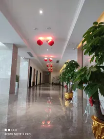 Shixing Hengtong Hotel - Image 5