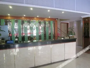 Zhonglian Hotel - Image 5