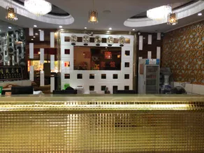 Rujia Business Hotel - Image 4