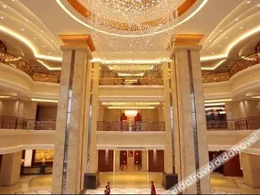 Baofeng Hot Springs Hotel - Image 2