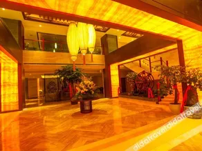 Rongting Holiday Inn Luoping - Image 4