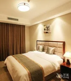 Qingdao Hanyuan Century Hotel - Image 5