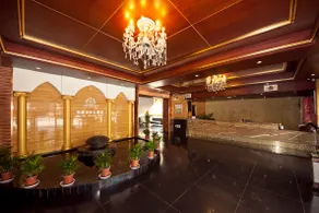 Nanwei Holiday Hotel - Image 2