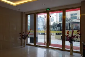 Junyi Business Hotel - Image 2