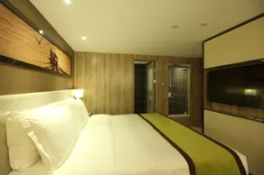 Hangzhou Zhejiang University Zijingang Campus Chengxi Intime Atour Hotel - Image 3