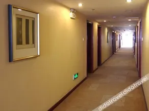 Tian Hu Hotel - Image 2