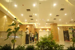 Parlor Hotel - Image 4