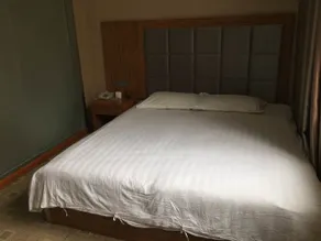 Yongning Jinjun Business Hotel - Image 4