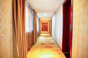 Dis Hotel Six Branch - Image 5