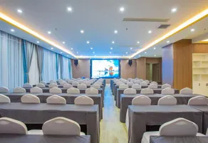 Junyi Hotel (Changning Government Plaza) - Image 3