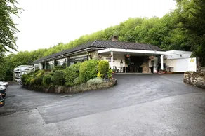 The Bridge House Hotel - Image 4