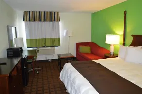 SureStay Hotel by Best Western New Buffalo - Image 3