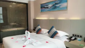 Zmax Carrey Internat i onal Hotel - Image 2