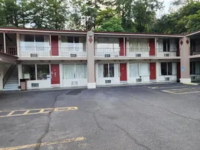 The Edyn Motel - Image 2