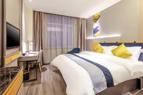 Home Inn Selected Hotel (Ningwu Phoenix Street Branch) - Image 3