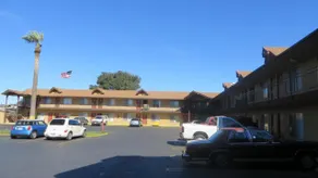 HOTEL SALINA - Image 2